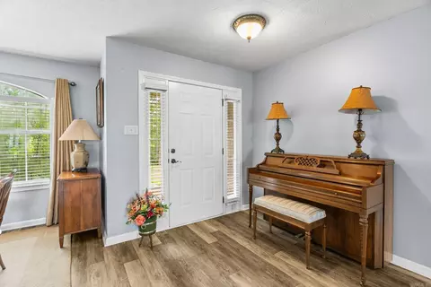 Entry Way - 40 Pine Mountain Dr, Conway, AR 72034 photo 1 of 2