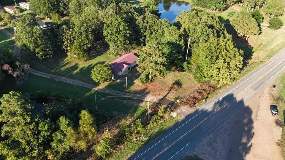 View/Area - 354 W Highway 70 B, De Queen, AR 71832 photo 1 of 2