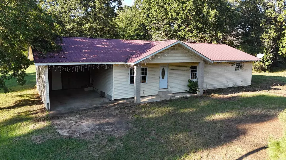 Exterior - 354 W Highway 70 B, De Queen, AR 71832 photo 1 of 2