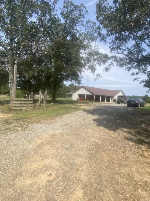 340 Nix Rd, Mount Vernon, AR 72111