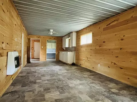 Living - 1409 E Moore, Searcy, AR 72143 photo 1 of 2