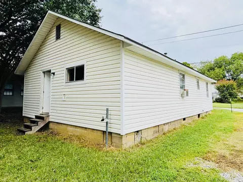 Exterior - 1409 E Moore, Searcy, AR 72143 photo 5 of 6
