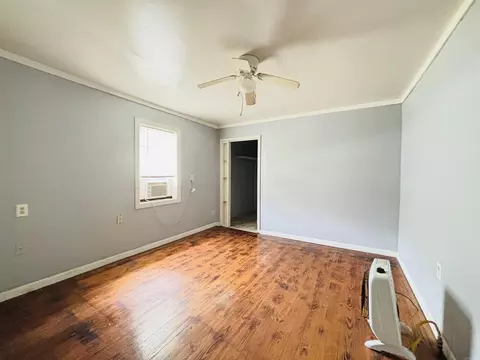 Bedroom - 1409 E Moore, Searcy, AR 72143 photo 2 of 3