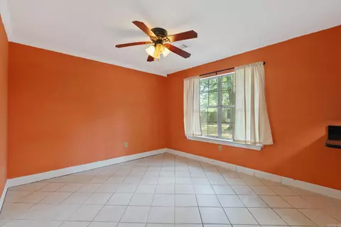 13 Kathy Cir, Conway, AR 72032 photo 9