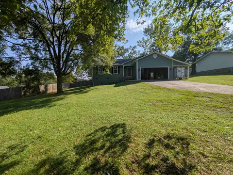 205 NW 17th St, Atkins, AR 72823