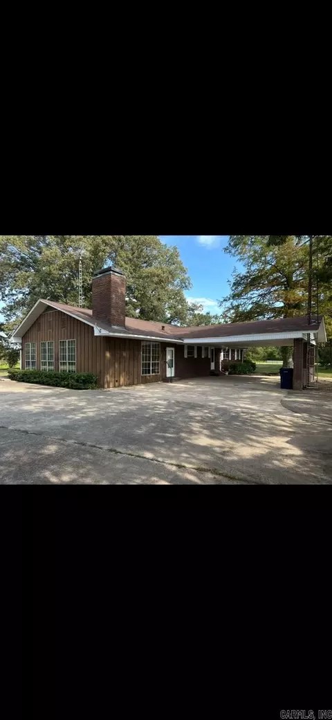 415 Airport Rd, Lake Village, AR 71653