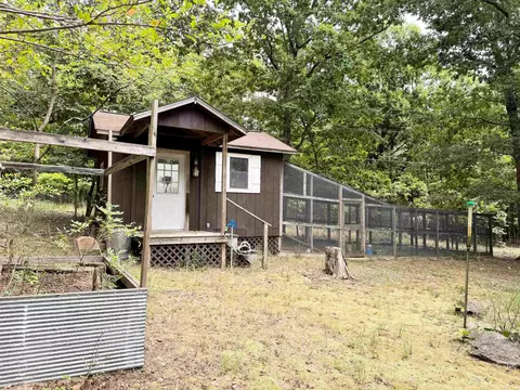 Exterior - 1499 Sutterfield Rd, Fox, AR 72051 photo 7 of 16