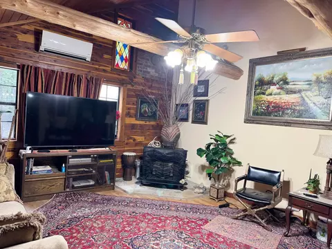 Living - 1499 Sutterfield Rd, Fox, AR 72051 photo 1 of 3