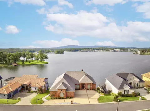 243 Wilson Pt, Hot Springs, AR 71913