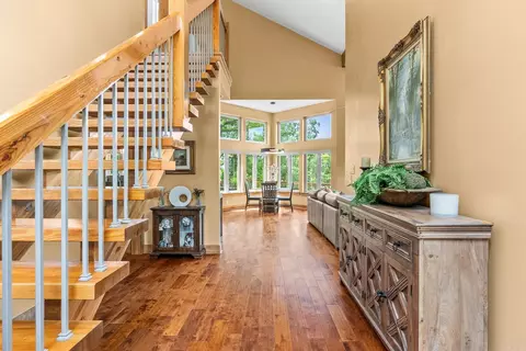 Entry Way - 46 Bald Eagle, Paron, AR 72122 photo 1 of 3