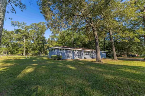 266 Ponderosa Dr, El Dorado, AR 71730