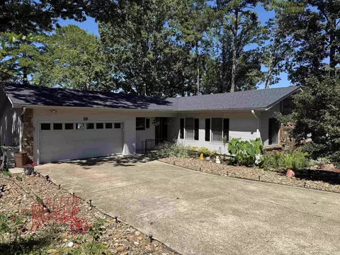 16 Seville Ln, Hot Springs Village, AR 71909