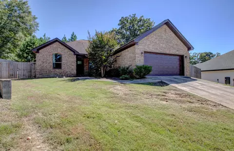 1107 J W Cv, Benton, AR 72019