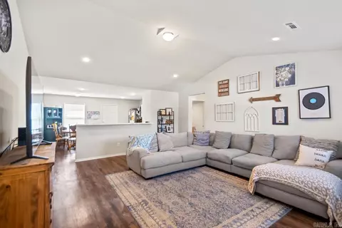 2401 Kenneth Dr, Benton, AR 72019 photo 4