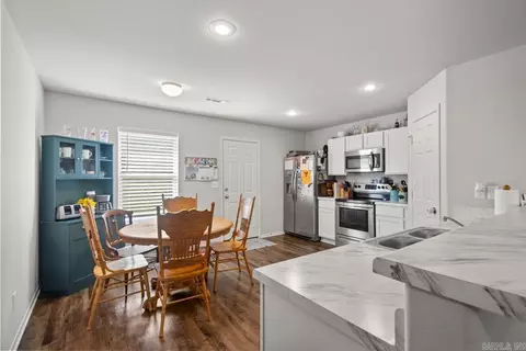 2401 Kenneth Dr, Benton, AR 72019 photo 10