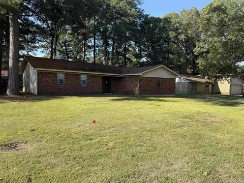 1406 Ridgway Rd, Pine Bluff, AR 71603 photo 2