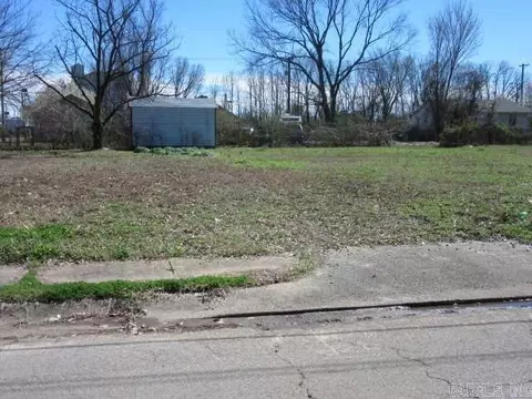 824 E 14th St, North Little Rock, AR 72114