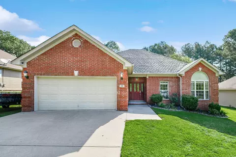 204 Michelle Dr, Benton, AR 72015 photo 2