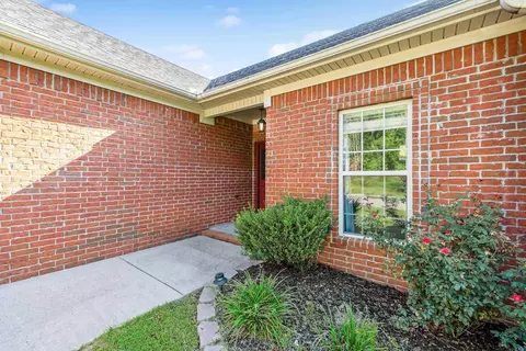 204 Michelle Dr, Benton, AR 72015 photo 8