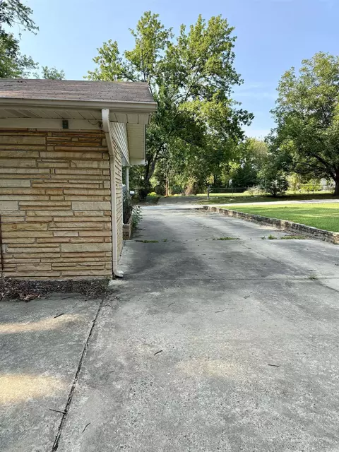 802 Torrence St, Pangburn, AR 72121 photo 41