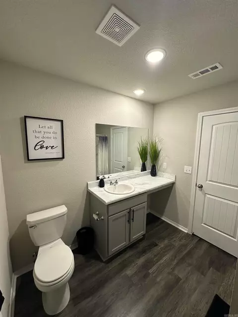 Bath - 285 Rooster Rd, Conway, AR 72032 photo 3 of 3