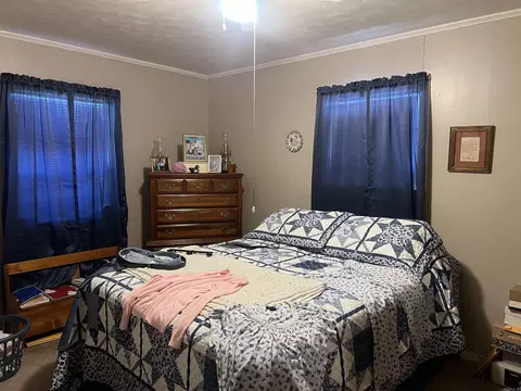 Bedroom - 5501 W Mosley, Pine Bluff, AR 71602 photo 2 of 2