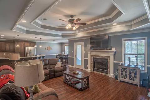 455 Bobwhite Holw, Lonoke, AR 72086 photo 8