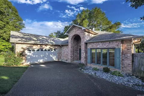 207 Dottie St, Hot Springs National Park, AR 71901