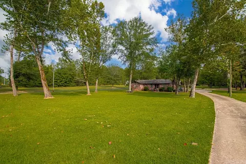 340 E Nix, Malvern, AR 72104 photo 2