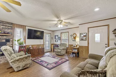 340 E Nix, Malvern, AR 72104 photo 14