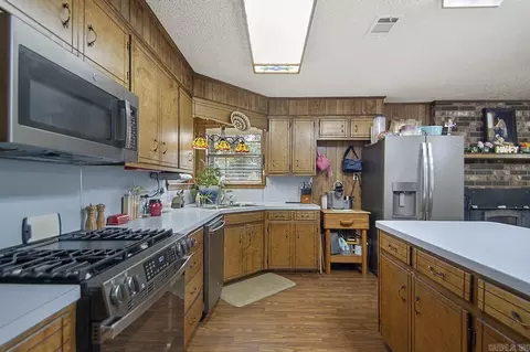 340 E Nix, Malvern, AR 72104 photo 21