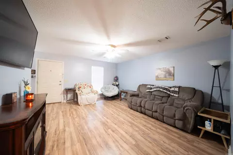 11 4th St, Greenbrier, AR 72058 photo 4