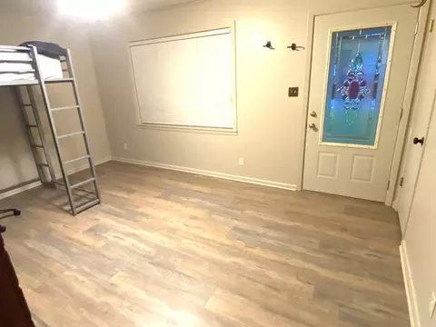 Bedroom - 1203 Pine Cir, Smackover, AR 71762 photo 4 of 7