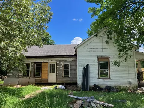 Exterior - 1000 Third St, Mena, AR 71953 photo 7 of 11