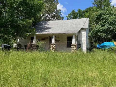 Exterior - 1000 Third St, Mena, AR 71953 photo 5 of 11