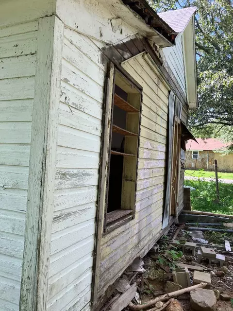 Exterior - 1000 Third St, Mena, AR 71953 photo 11 of 11