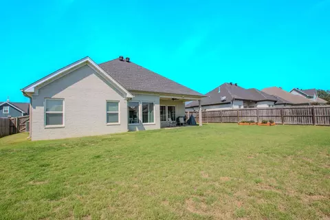 Exterior - 6216 Lewiston Dr, Alexander, AR 72002 photo 7 of 8