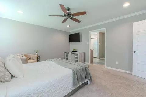 Bedroom - 6216 Lewiston Dr, Alexander, AR 72002 photo 2 of 5