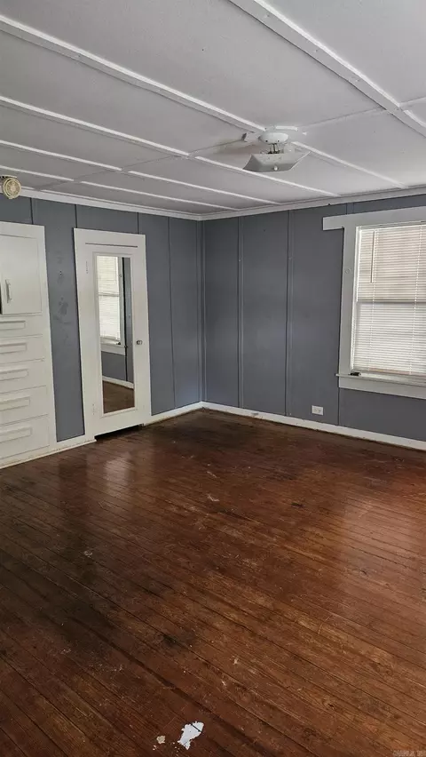 Bedroom - 619 W 2nd St, Rector, AR 72461 photo 2 of 2