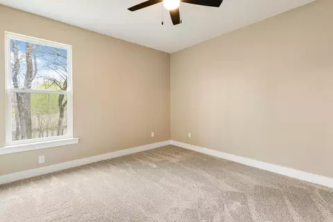 Bedroom - 114 Harmony Village Dr, Haskell, AR 72015 photo 4 of 5