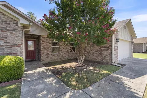 13 Castleton, Ward, AR 72176 photo 4