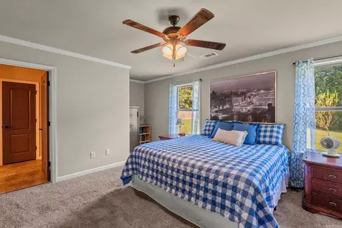 Bedroom - 150 Fuscata Loop, Lonoke, AR 72086 photo 1 of 6