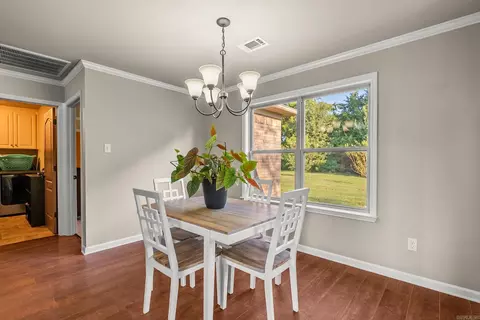 Dining - 150 Fuscata Loop, Lonoke, AR 72086 photo 1 of 1