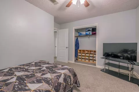 Bedroom - 12 Carwin, Benton, AR 72015 photo 7 of 8