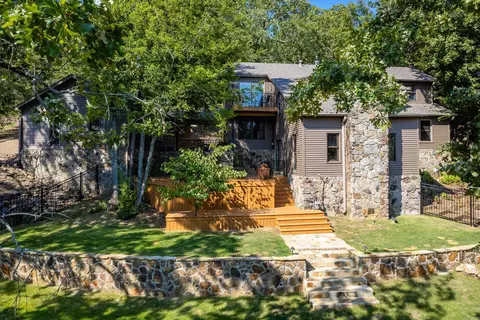 66 El Dorado Dr, Little Rock, AR 72212