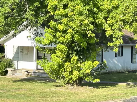 673681 Ash Flat Dr, Ash Flat, AR 72513