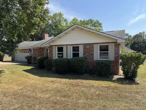 1513 Berry Ln, Mountain Home, AR 72653
