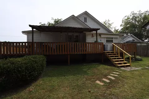 Exterior - 415 Cherry, Warren, AR 71671 photo 4 of 6