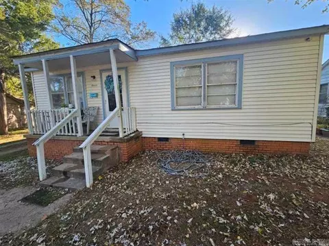 11 Neal Pl, North Little Rock, AR 72117