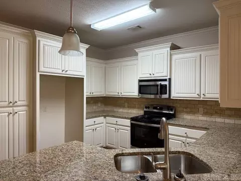 2520 Eighteen Loop, Conway, AR 72034 photo 9